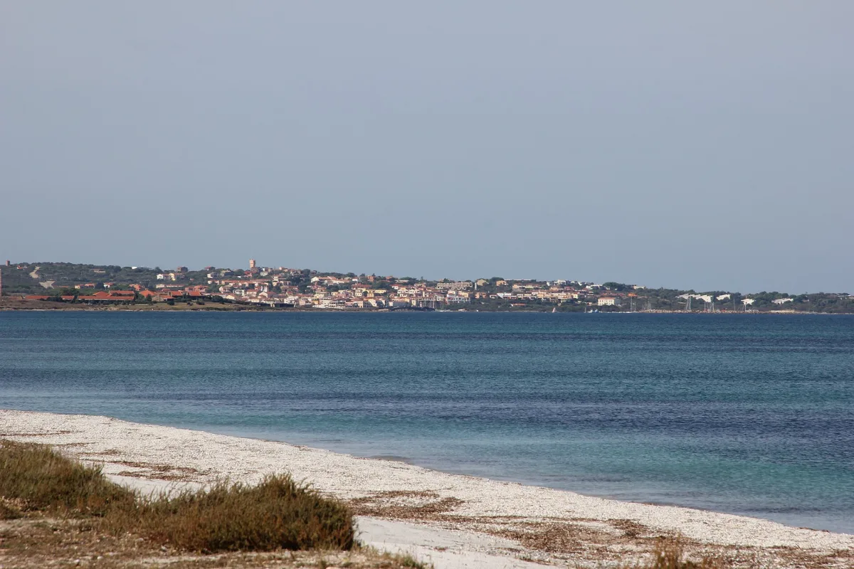 Le migliori spiagge di Stintino per famiglie: guida pratica 2026