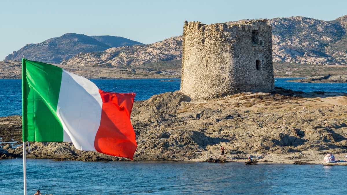 Come arrivare a Stintino dall’aeroporto di Alghero senza stress